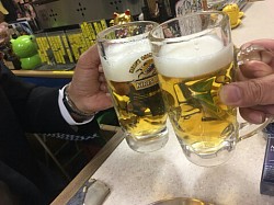 生ビールはずーっとキリン一番搾り((中ジョッキ)